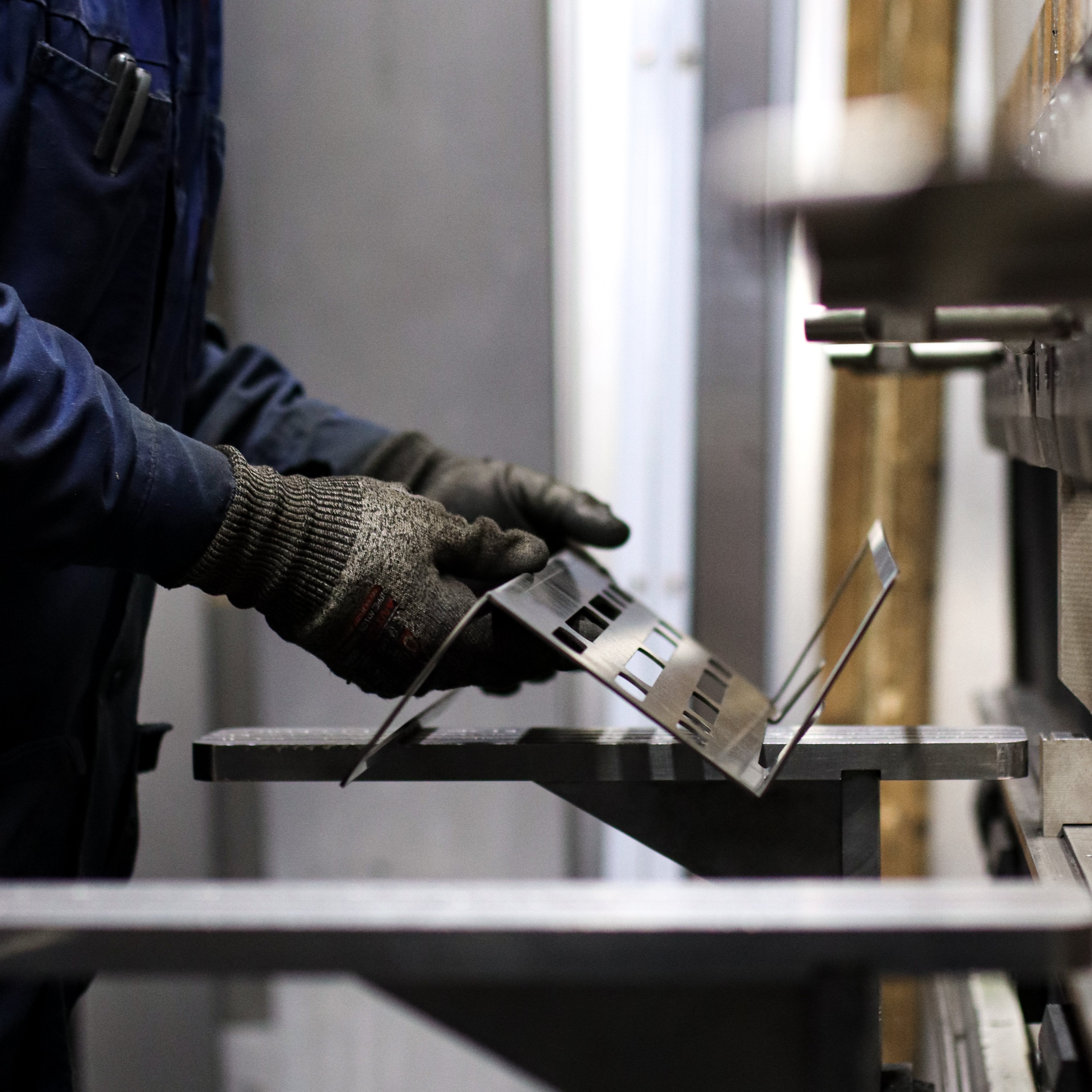 Powder-Coated Steel Furniture: Pros, Cons, and Real-Life Use Cases