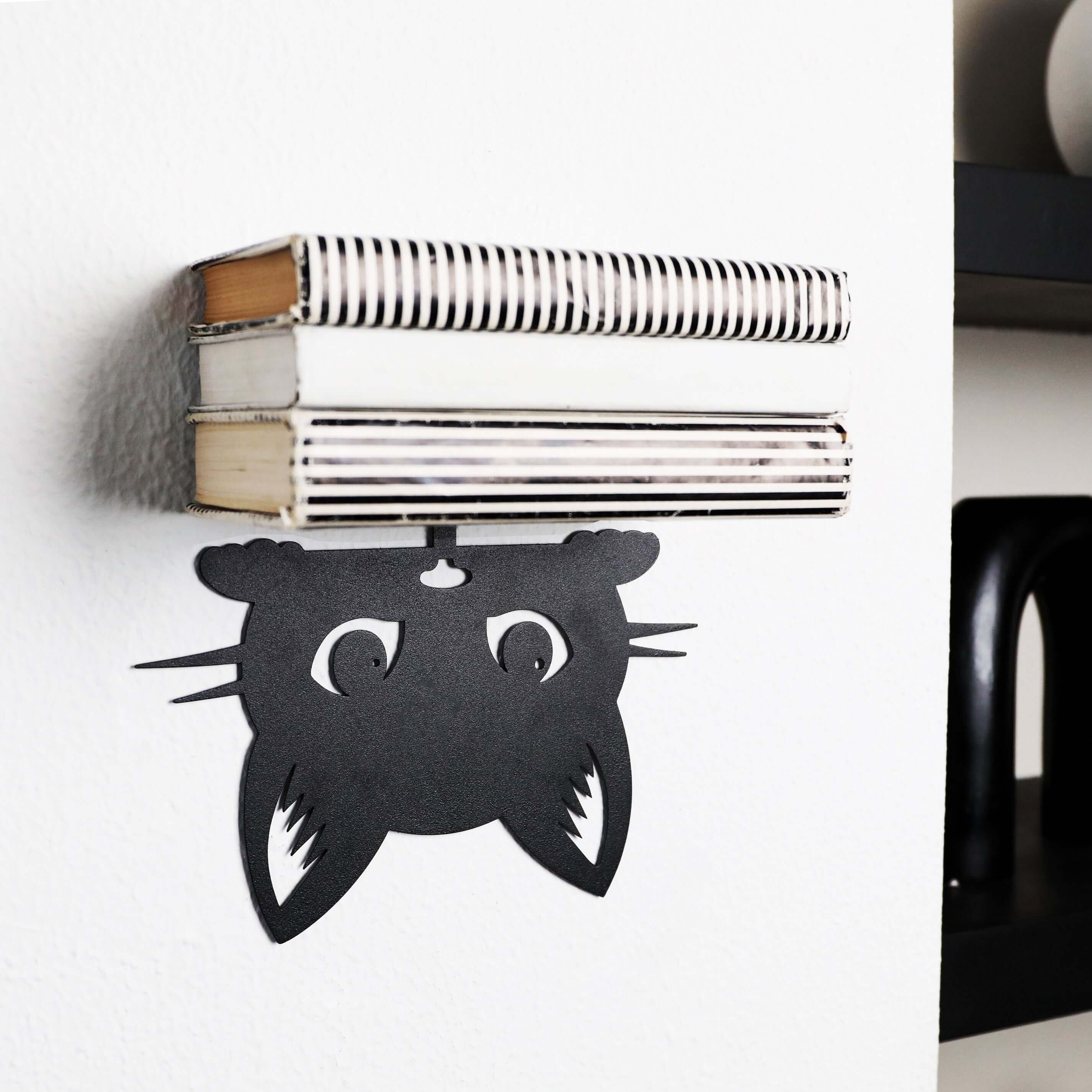 Cat Face Metal Invisible Bookshelf Wall Mounted Steel Shelf - Metaloslav 
