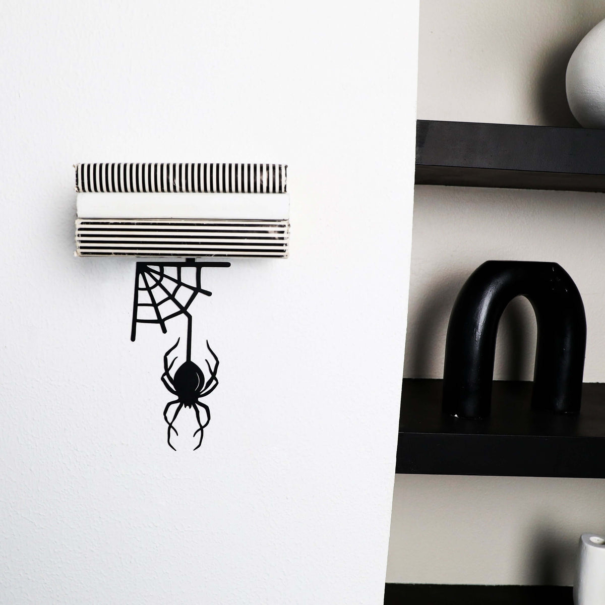 Spider Metal Wall Shelf with Floating Platform Book Display - Metaloslav 