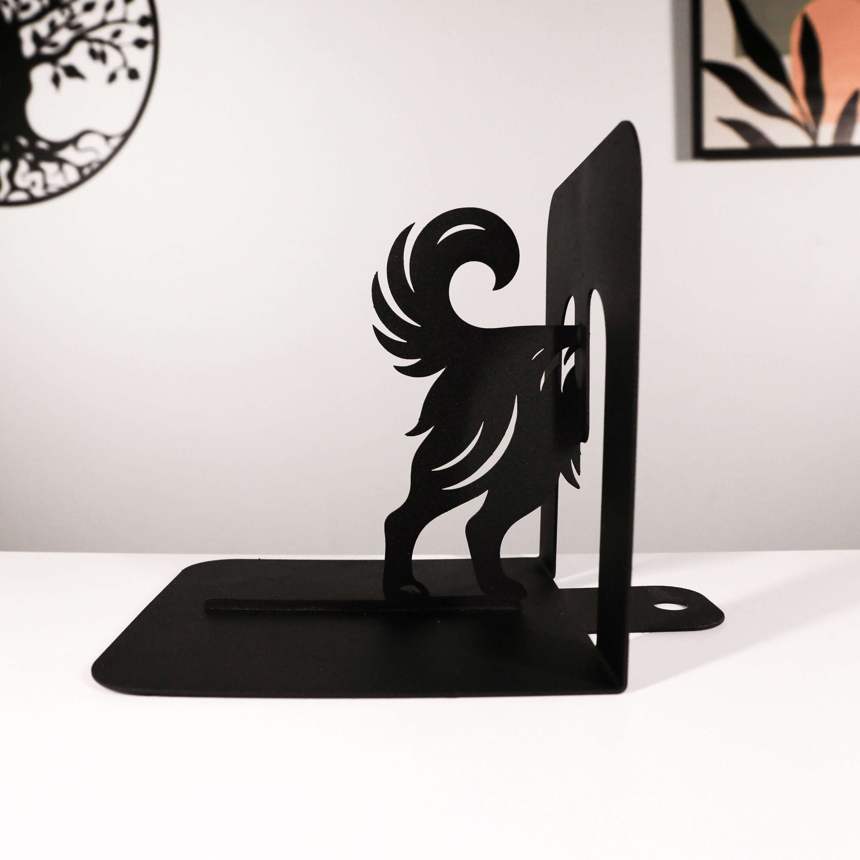 Dog Silhouette Metal Bookends in Powder-Coated Steel - Metaloslav 