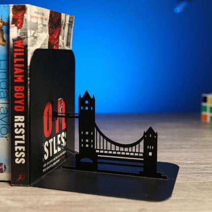 Metal Bookends Pair with Tower Bridge Silhouette Architectural Design - Metaloslav 