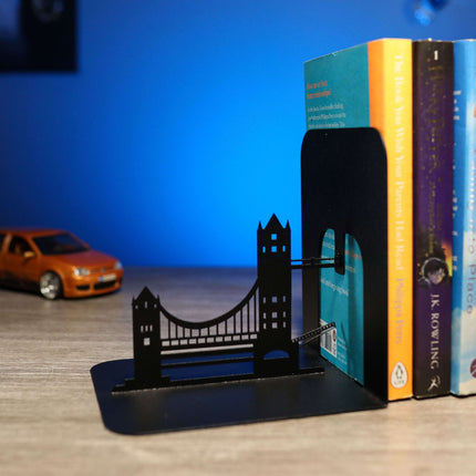 Metal Bookends Pair with Tower Bridge Silhouette Architectural Design - Metaloslav 