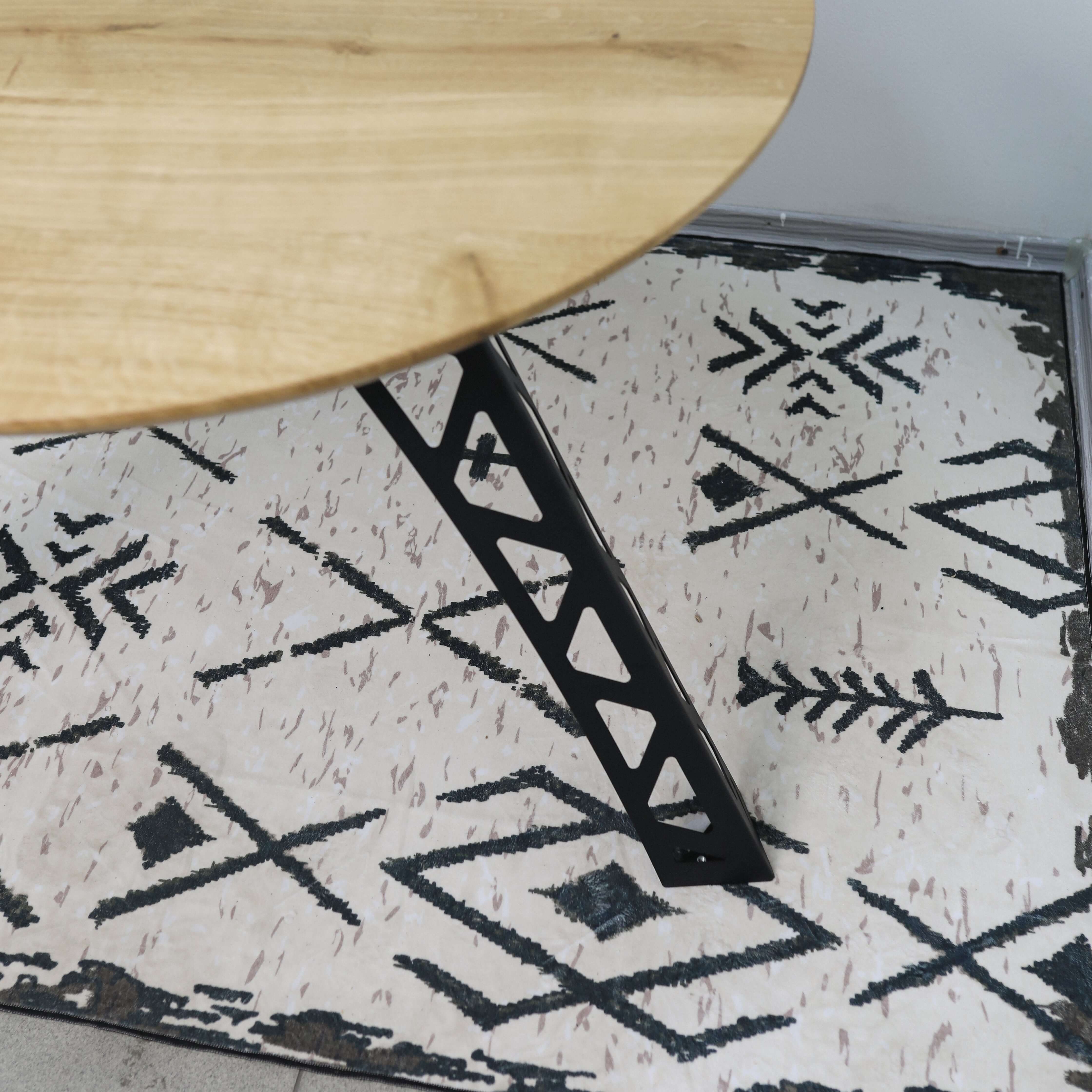 Metal Table Legs – Industrial Steel Base with Geometric Truss Shape