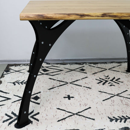 Curved Metal Table Legs Set for Dining and Coffee Tables - Metaloslav 