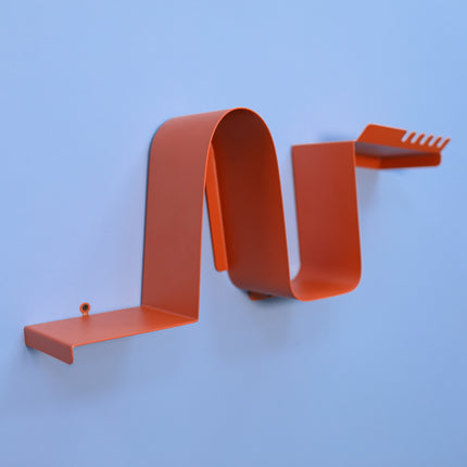 Wave Metal Wall Shelf – Modern Curved Steel Floating Shelf | Minimalist Decor Home & Office