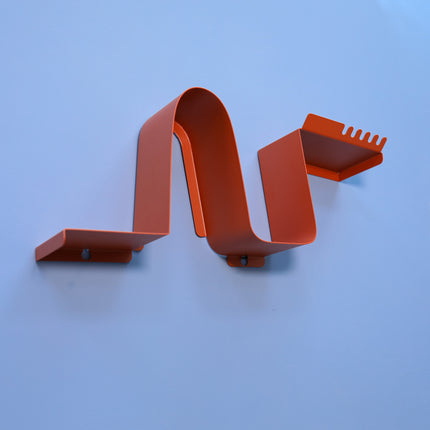 Wave Metal Wall Shelf – Modern Curved Steel Floating Shelf | Minimalist Decor Home & Office