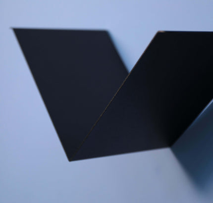 Metal floating shelf