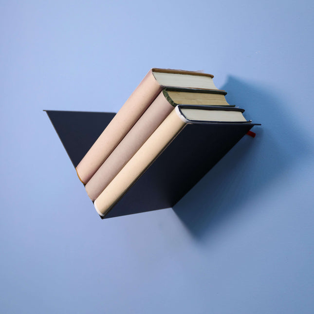 Metal floating shelf