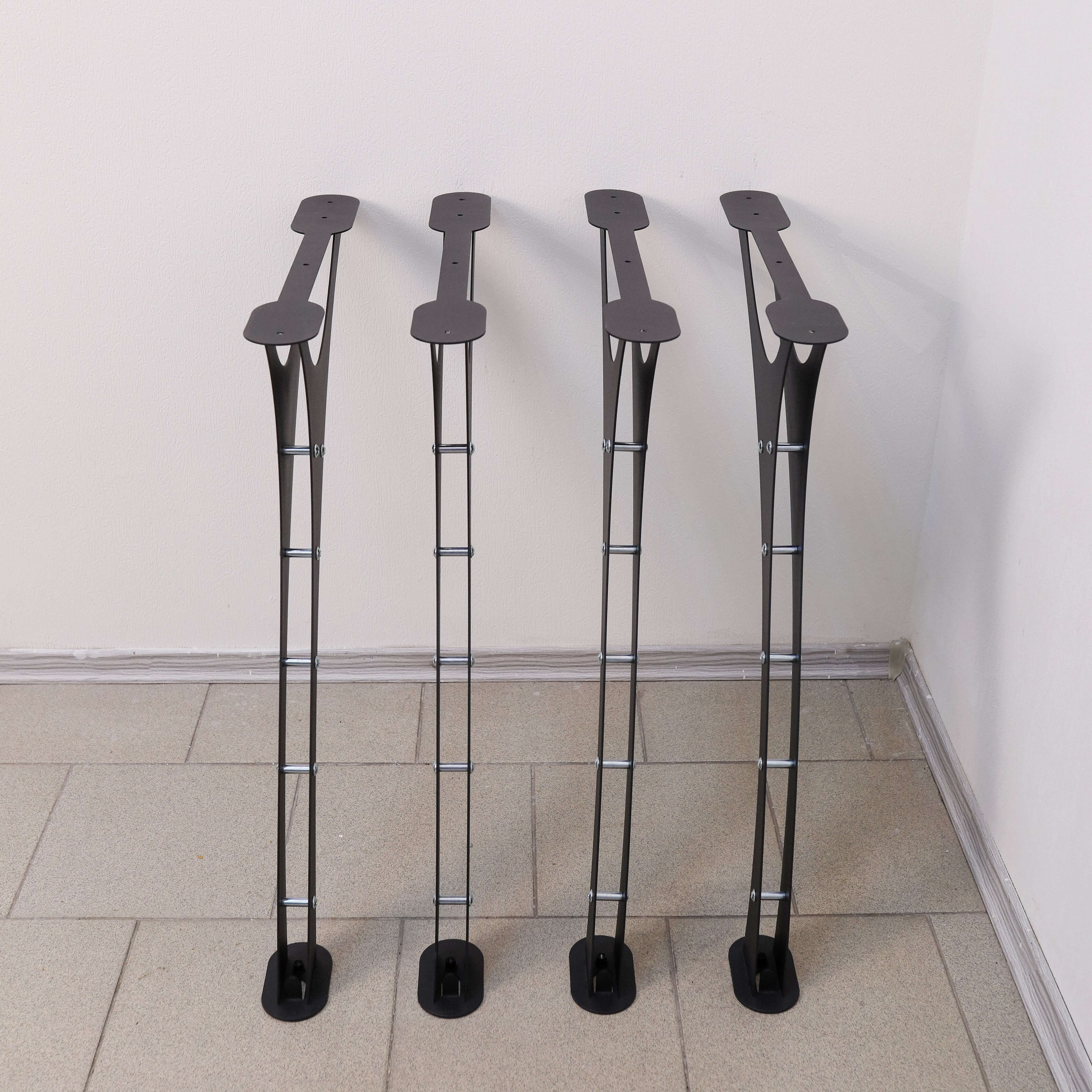 Curved Metal Table Legs Set for Dining and Coffee Tables - Metaloslav 