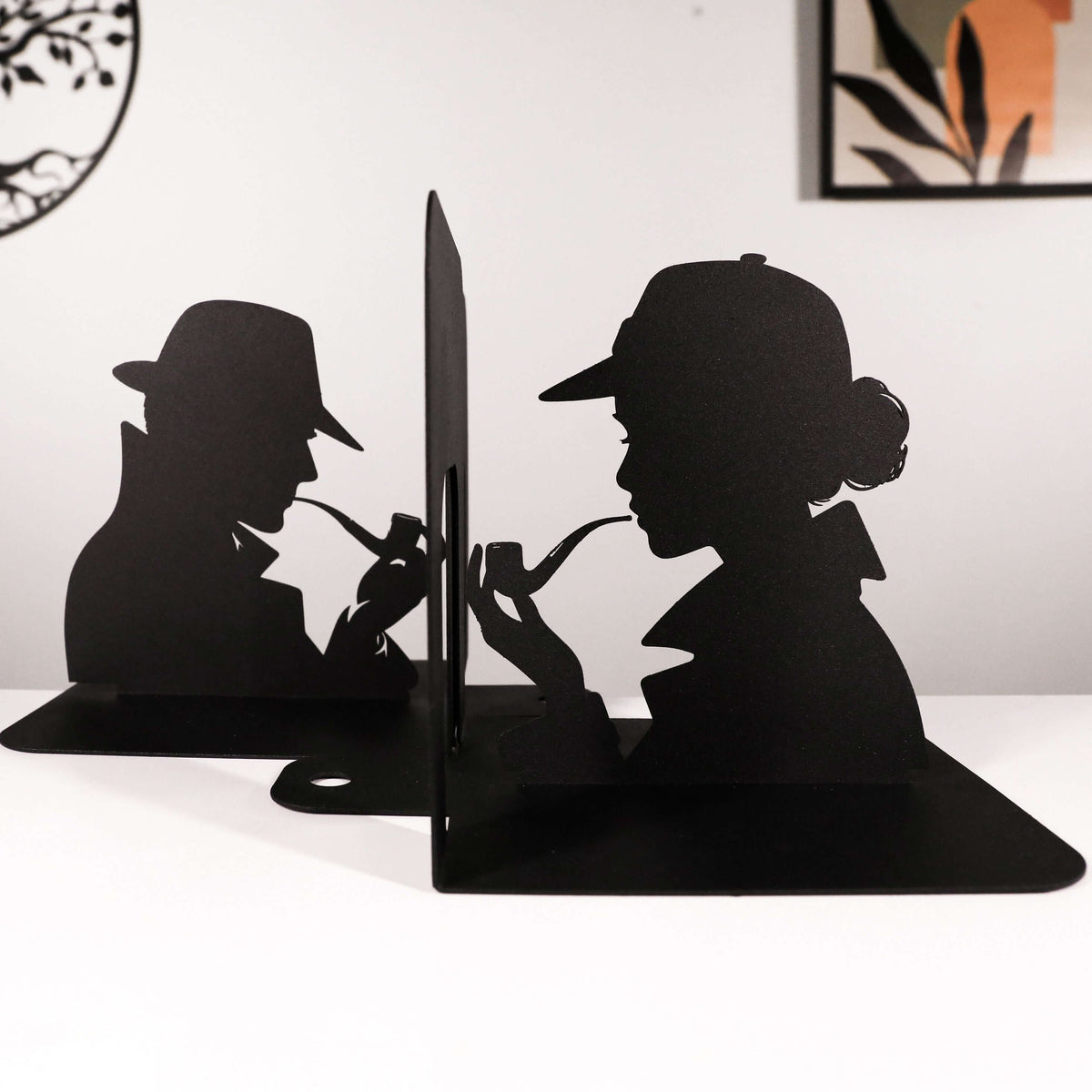 Detective Silhouette Metal Bookends in Powder-Coated Steel - Metaloslav 