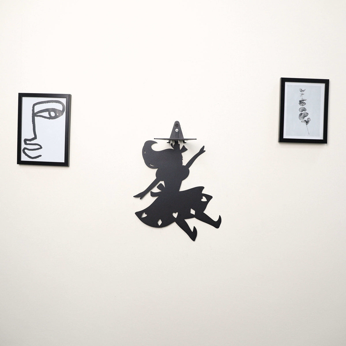 Metal Wall Shelf Book Holder – Alice Silhouette Floating Shelf
