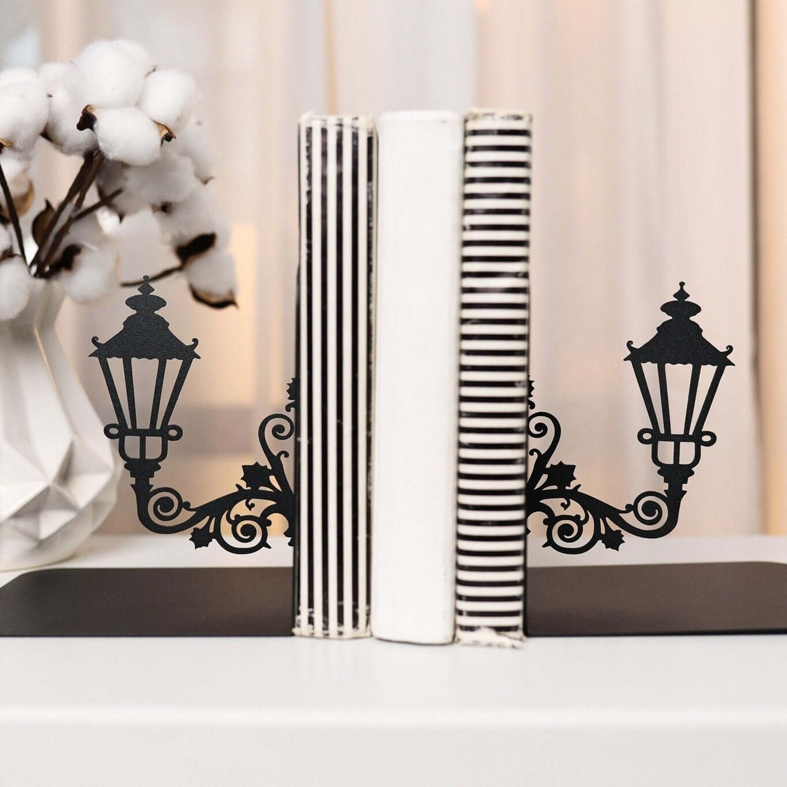 Metal Bookends Pair with Street Lamp Silhouette Decorative Design - Metaloslav 
