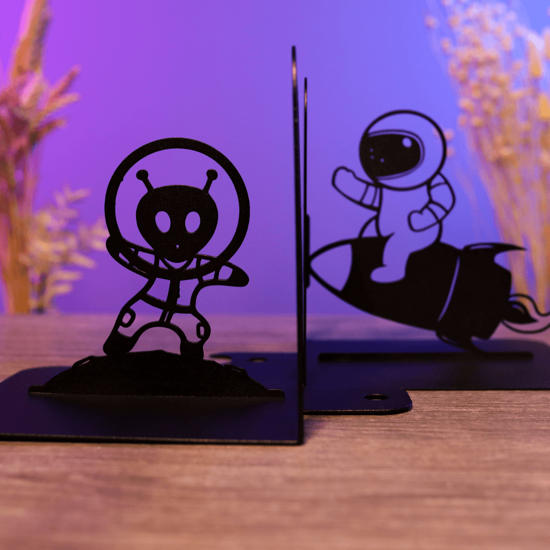 Metal Astronaut and UFO Bookends in Powder-Coated Steel - Metaloslav 