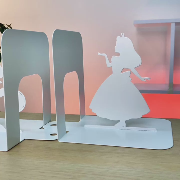 Metal Bookends – Artistic Alice in Wonderland Display for Home Offices