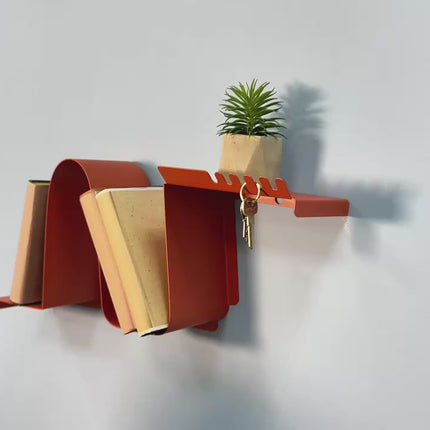 Metal Wall Shelf – Minimalist Wavy Steel Shelf for Contemporary Decor